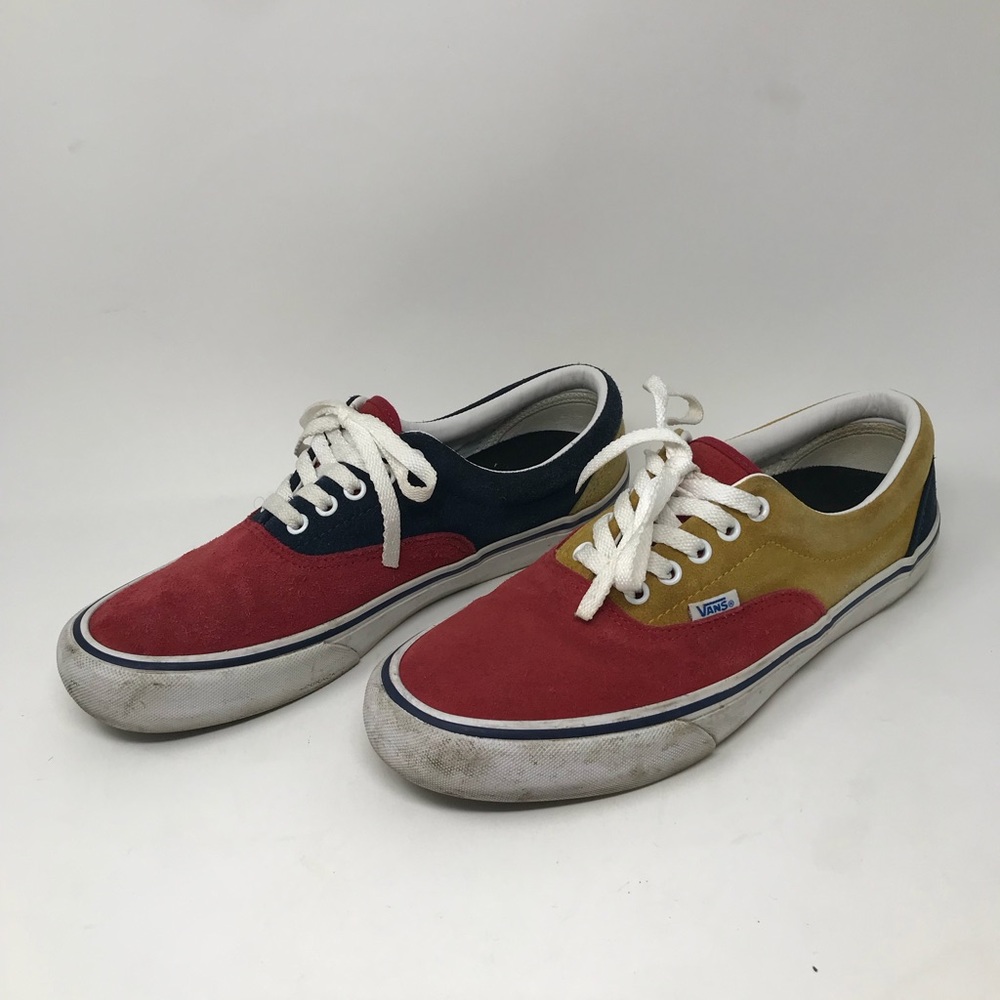 Vans low top men’s size 10.5